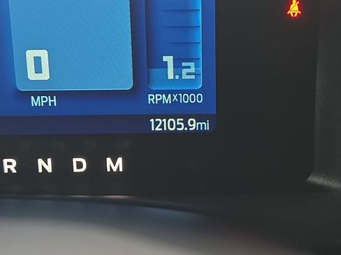 Used 2024 Ford Bronco Outer Banks image 2