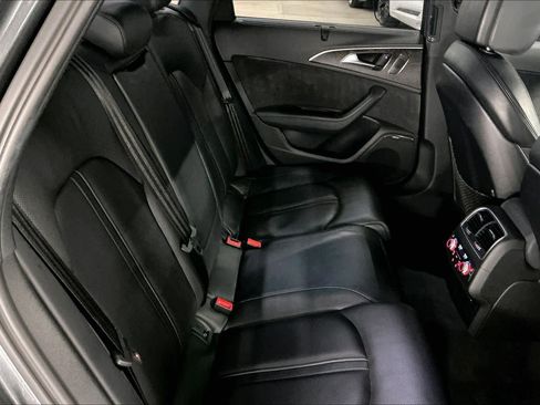 Used 2017 Audi S6 Prestige image 30