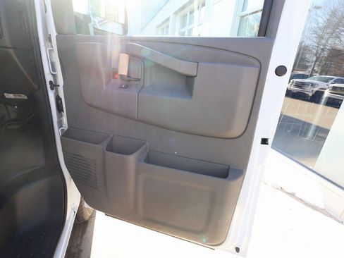 New 2025 Chevrolet Express 2500 w/ Driver Convenience Package RWD image 24