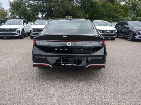 New 2026 Hyundai Sonata SEL image 6