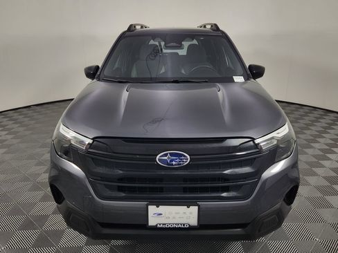 Used 2025 Subaru Forester AWD/4WD image 8
