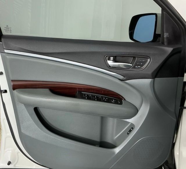 Used 2016 Acura MDX w/ Technology Package FWD image 12