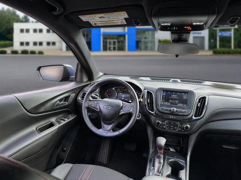 Used 2024 Chevrolet Equinox RS AWD/4WD image 35
