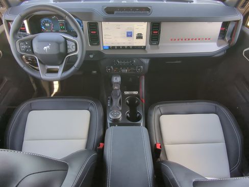 New 2026 Ford Bronco Outer Banks AWD/4WD image 52