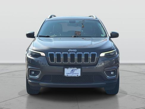 Used 2019 Jeep Cherokee Limited AWD/4WD image 2