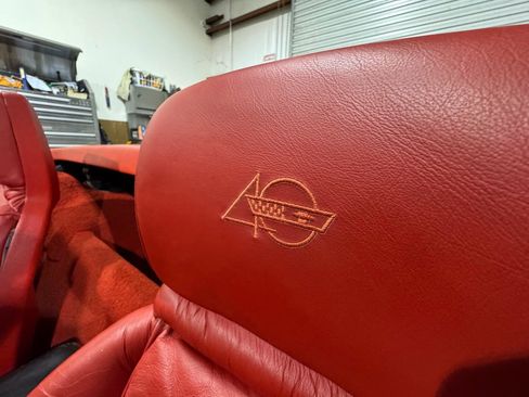 Used 1993 Chevrolet Corvette Convertible image 24