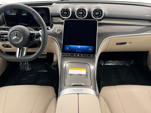 New 2026 Mercedes-Benz CLE 300 4MATIC Coupe image 13