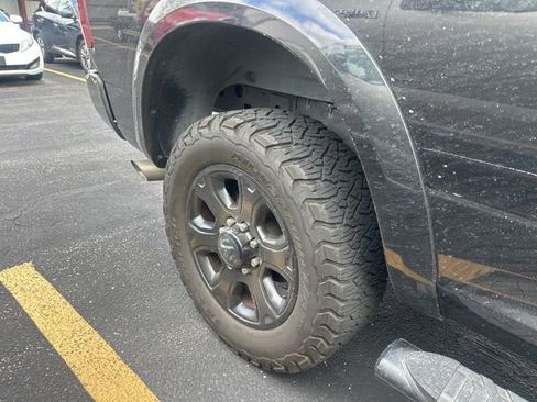 Used 2018 RAM 2500 Laramie w/ Sport Appearance Group AWD/4WD image 10