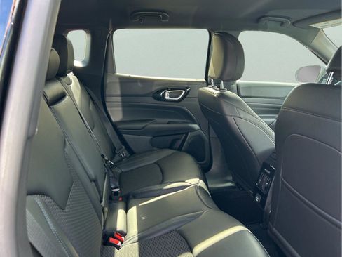 New 2026 Jeep Compass Latitude image 27