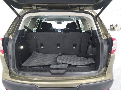Used 2025 Subaru Ascent Premium AWD/4WD image 9