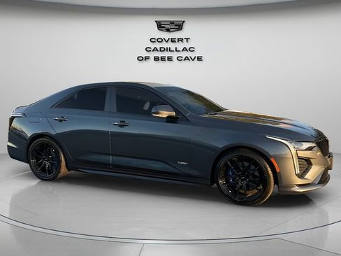 Used 2020 Cadillac CT4 V w/ Climate Package image 12