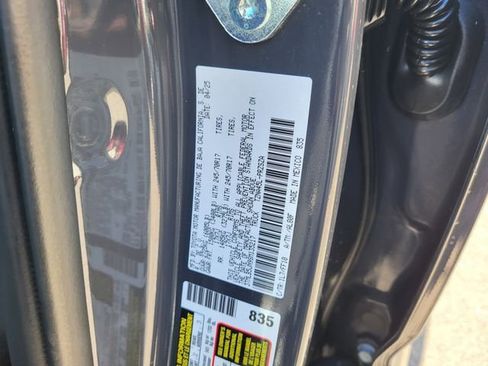 Used 2025 Toyota Tacoma SR5 image 27