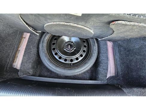 Used 2015 Chrysler 200 S w/ Navigation & Sound Group I image 29