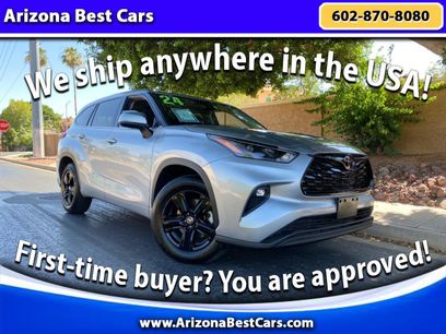 Used 2024 Toyota Highlander LE