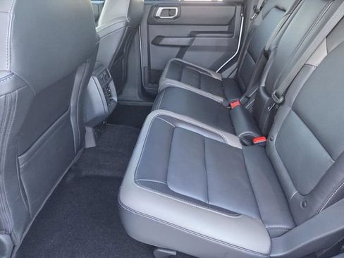 New 2026 Ford Bronco Outer Banks w/ Sasquatch Package AWD/4WD image 25