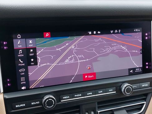 Certified 2021 Porsche Macan S image 25