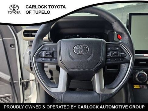 Used 2025 Toyota 4Runner TRD Off-Road Premium AWD/4WD image 30