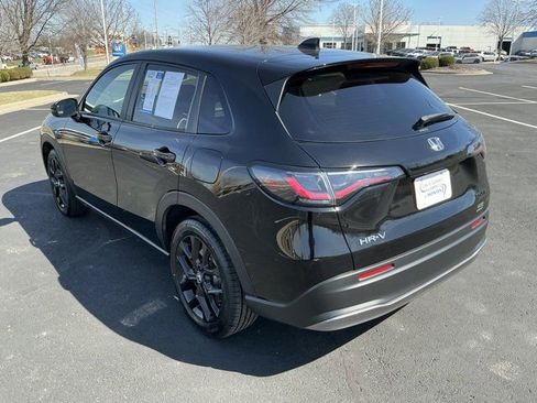 Used 2025 Honda HR-V Sport image 8