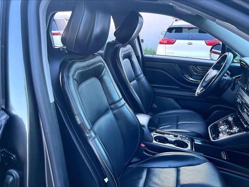 Used 2020 Lincoln Corsair Reserve w/ Elements Package AWD/4WD image 9