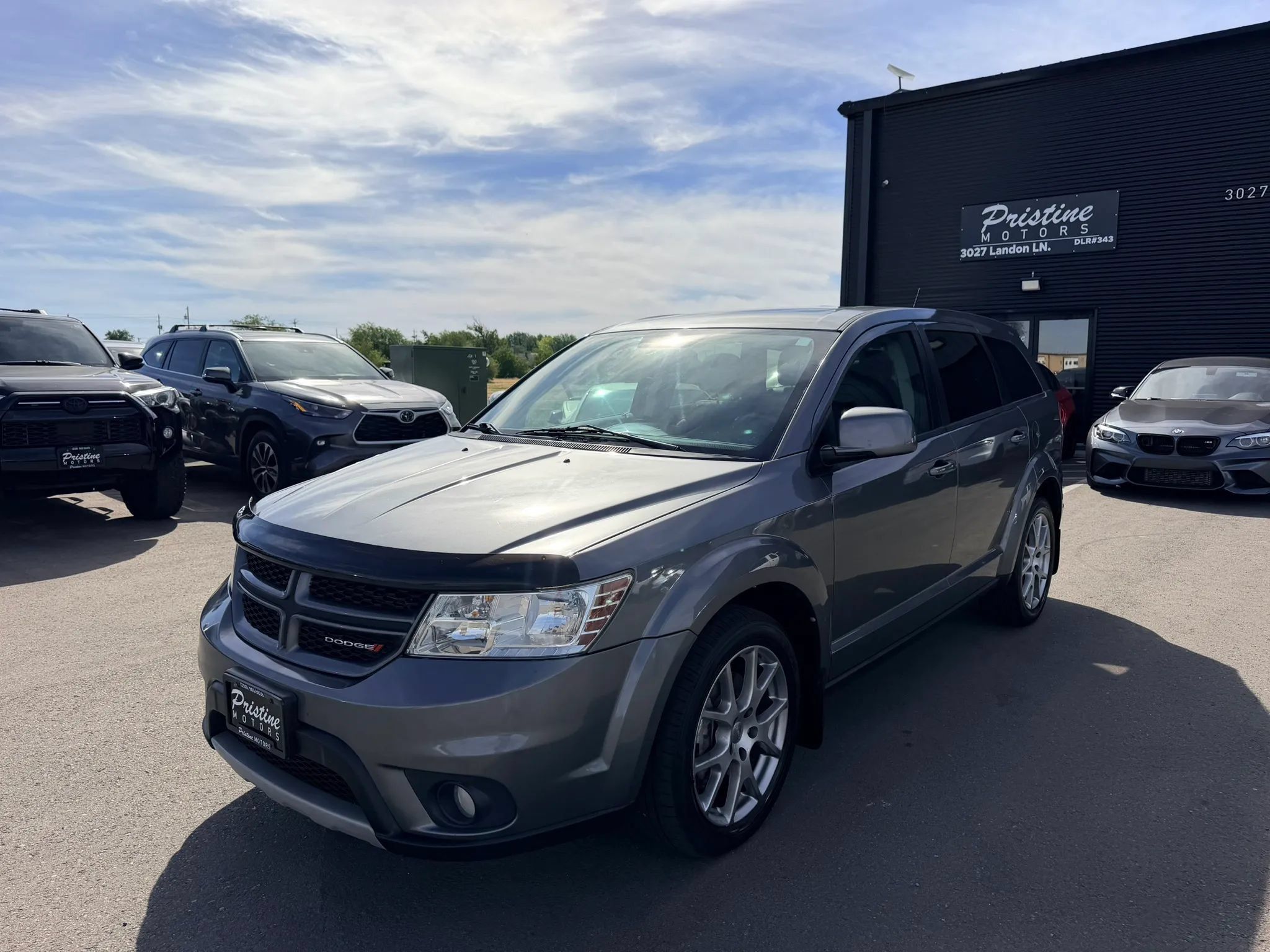 Used 2012 Dodge Journey R/T w/ Flexible Seating Group FWD image 1