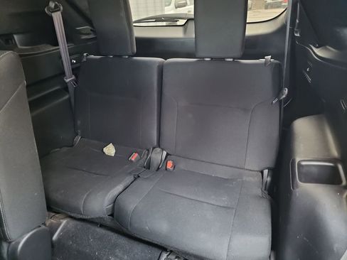 Used 2022 Mitsubishi Outlander ES image 38