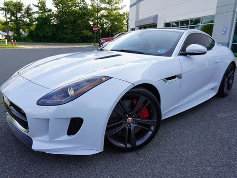 Used 2017 Jaguar F-TYPE S British Design Edition RWD image 3