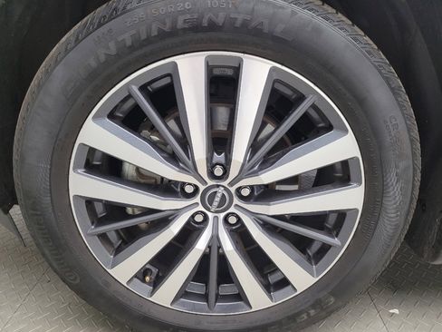 Used 2022 Nissan Pathfinder Platinum w/ Cargo Package AWD/4WD image 31