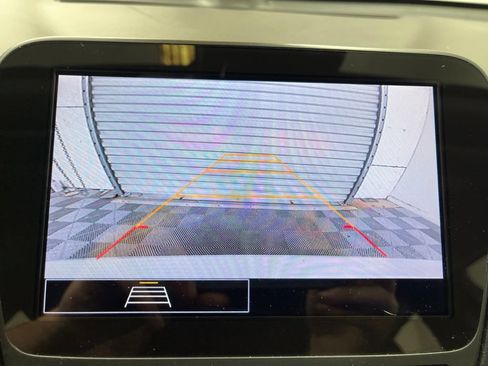 Used 2025 Chevrolet Malibu LT FWD image 13