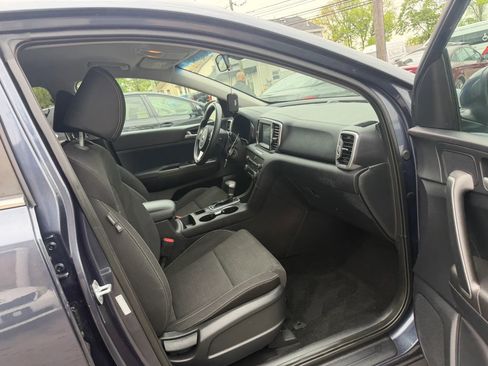 Used 2019 Kia Sportage LX w/ LX Popular Package AWD/4WD image 29