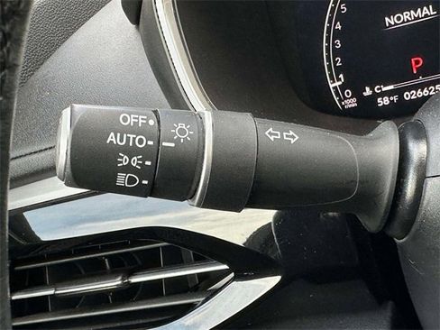 Used 2023 Acura MDX SH-AWD w/ Technology Package image 35