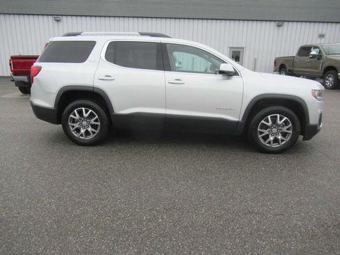 Used 2018 GMC Acadia SLE FWD image 4