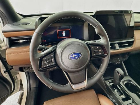 Used 2026 Subaru Outback Touring XT AWD/4WD image 11