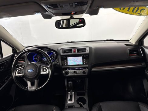Used 2016 Subaru Outback 2.5i Limited AWD/4WD image 24