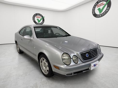 Used 1998 Mercedes-Benz CLK 320 Coupe image 7