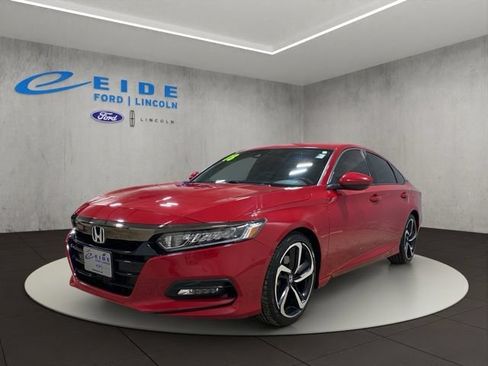 Used 2018 Honda Accord Sport image 5