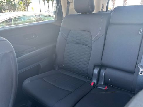 Used 2025 Nissan Pathfinder SV FWD image 42