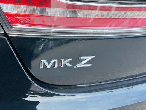 Used 2014 Lincoln MKZ Hybrid w/ Equipment Group 202A Reserve FWD image 14