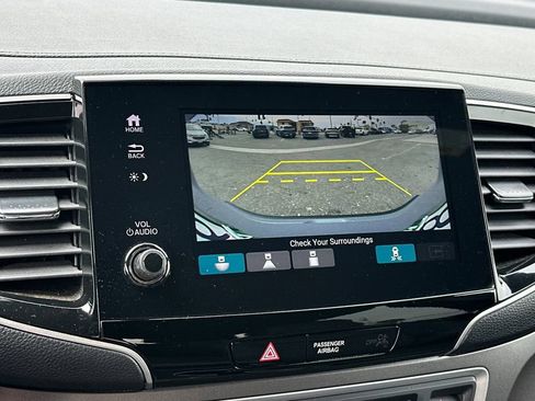 Used 2024 Honda Passport EX-L image 18