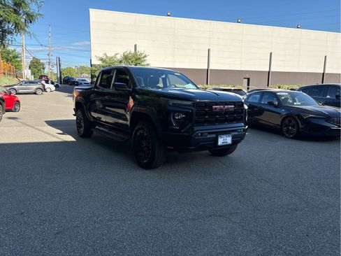 Used 2026 GMC Canyon Elevation w/ Convenience Package AWD/4WD image 3