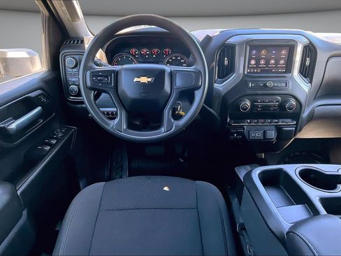 Used 2021 Chevrolet Silverado 2500 W/T w/ Gooseneck/5TH Wheel Package AWD/4WD image 9