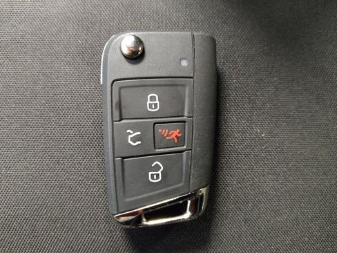 Used 2019 Volkswagen Tiguan S w/ Driver Assistance Package image 32