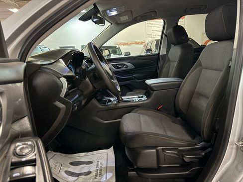 Used 2021 Chevrolet Traverse LS w/ LPO, Blackout Package image 32