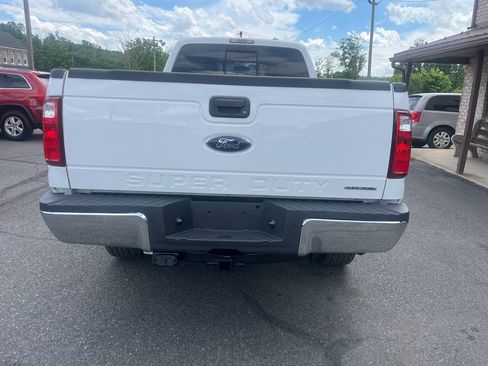 Used 2016 Ford F250 XL w/ Power Equipment Group AWD/4WD image 7