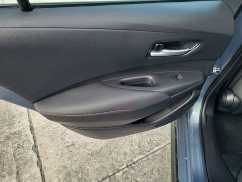 Used 2023 Toyota Corolla SE image 9