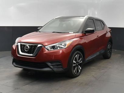 Used 2019 Nissan Kicks SV