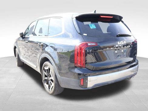 Used 2025 Kia Telluride S AWD/4WD image 20