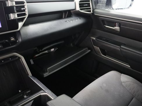 Used 2025 Toyota Tundra SR5 AWD/4WD image 23