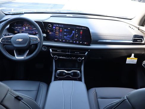 New 2027 Chevrolet Traverse LT w/ Driver Confidence Package AWD/4WD image 23
