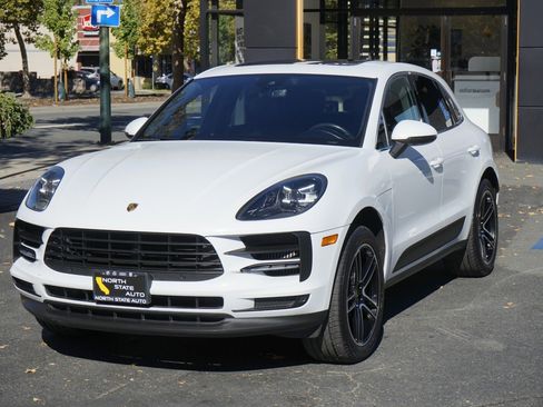 Used 2020 Porsche Macan S image 3