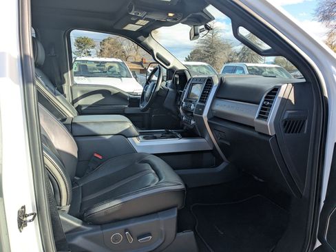 Used 2020 Ford F350 Platinum image 32